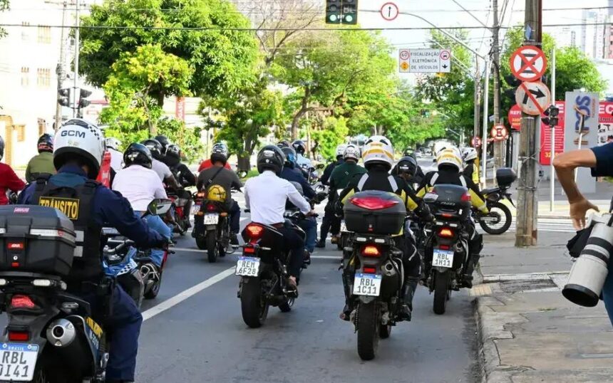 Seguro de moto atinge maior índice da série e se distancia do auto