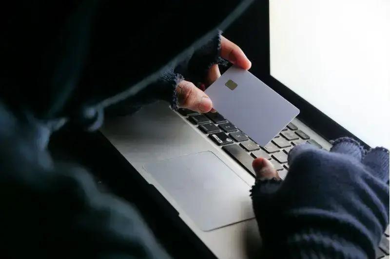 Casos absurdos de fraudes para recebimento de seguro no Brasil