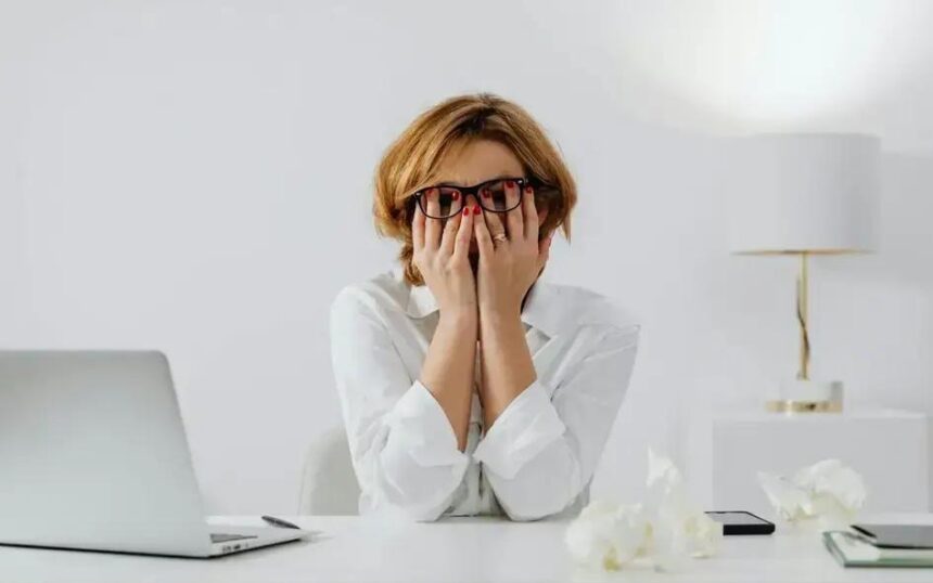 Seguradora inova ao incluir cobertura para burnout em apólice de executivos