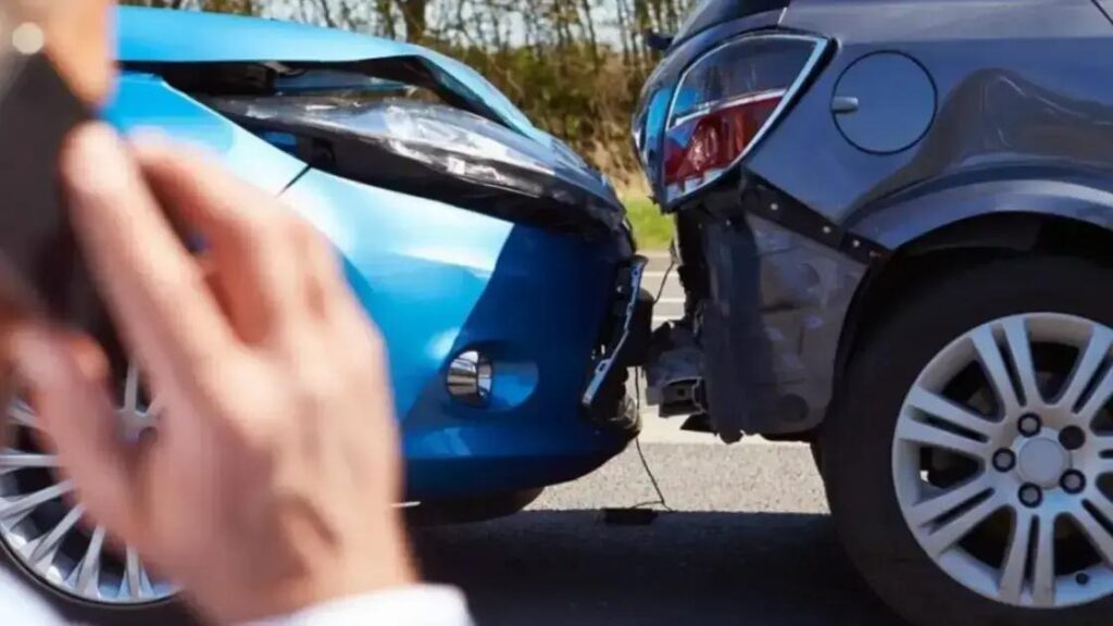 Aumento no Seguro de Carro para Homens e Queda para Mulheres em Setembro