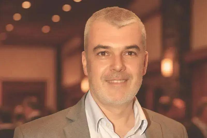 Como a Inteligência Artificial Está Transformando o Setor de Seguros