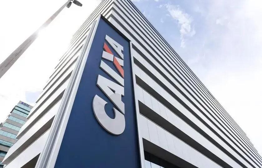 Decisão do Tribunal sobre Renovação de Seguro de Vida Após 30 Anos