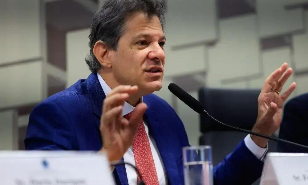 Haddad destaca impacto da Lei de Seguro no desenvolvimento do Brasil