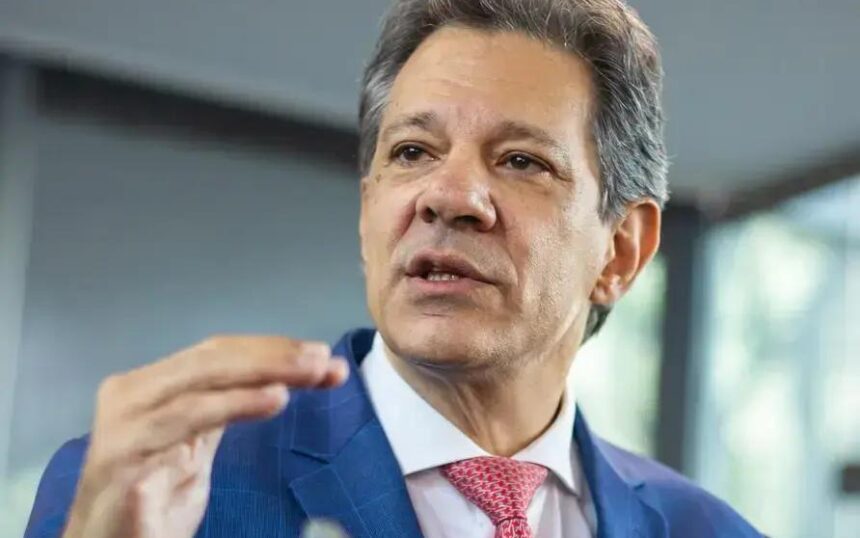 Nova lei promete impulsionar o setor de seguros no Brasil, diz Haddad