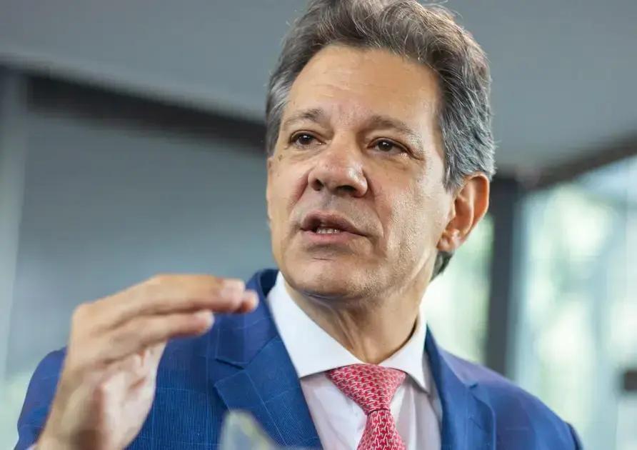 Nova lei promete impulsionar o setor de seguros no Brasil, diz Haddad