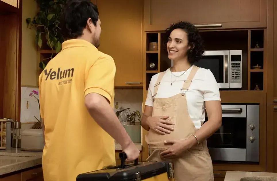 Yelum Seguros lança campanha sobre proteção e liberdade no mercado