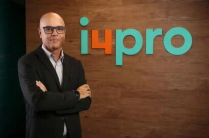 André Almeida fala sobre sua trajetória na tecnologia e seguros André Almeida fala sobre sua trajetória na tecnologia e seguros